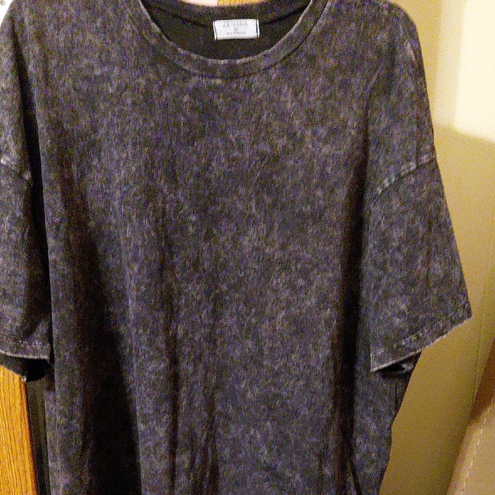 Zenana Outfitters Charcoal Short Sleeve Tee